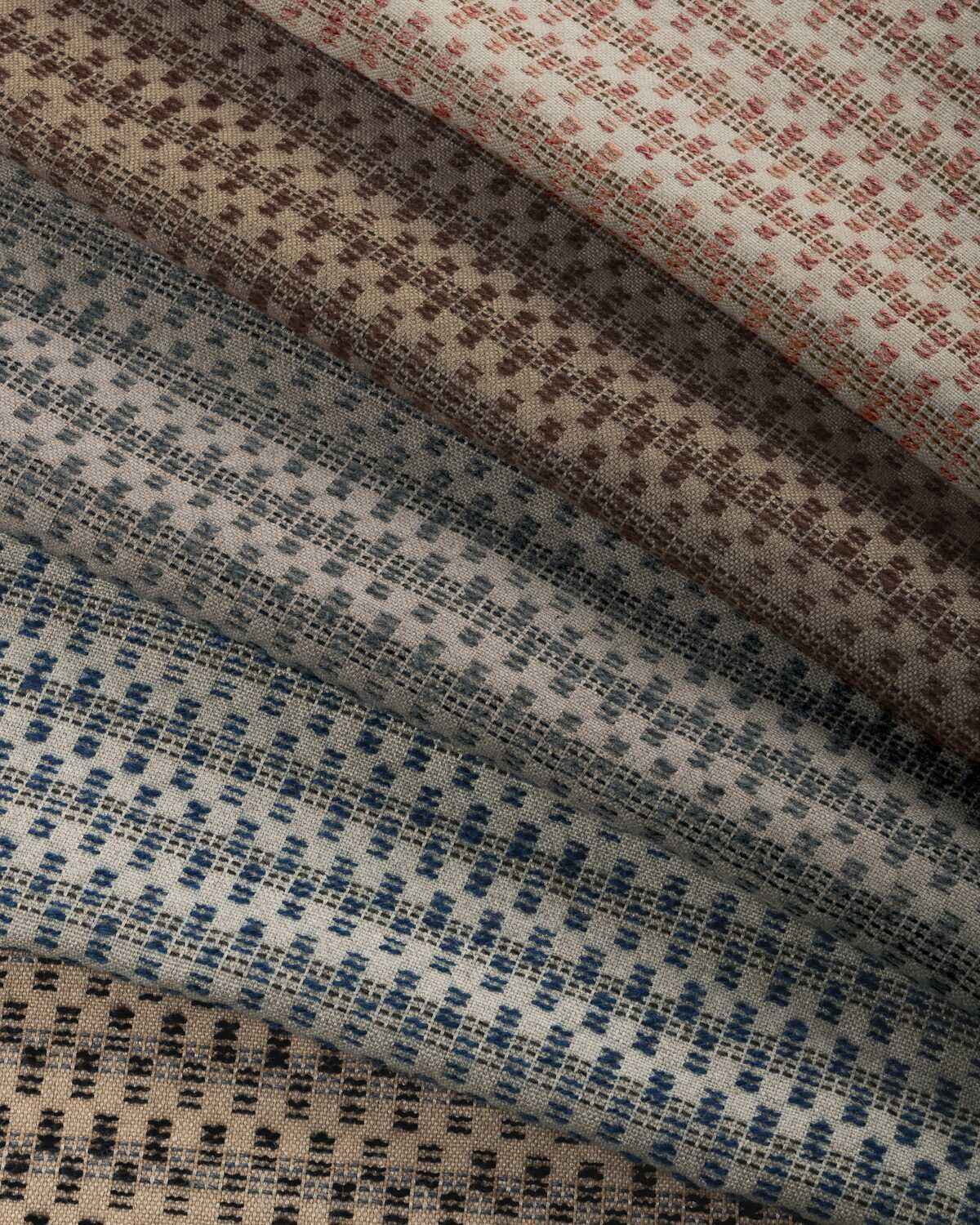 Gwf384616170 Imprint Rose Linen Lee Jofa Modern Fabric - LEE JOFA MODERN Fabric