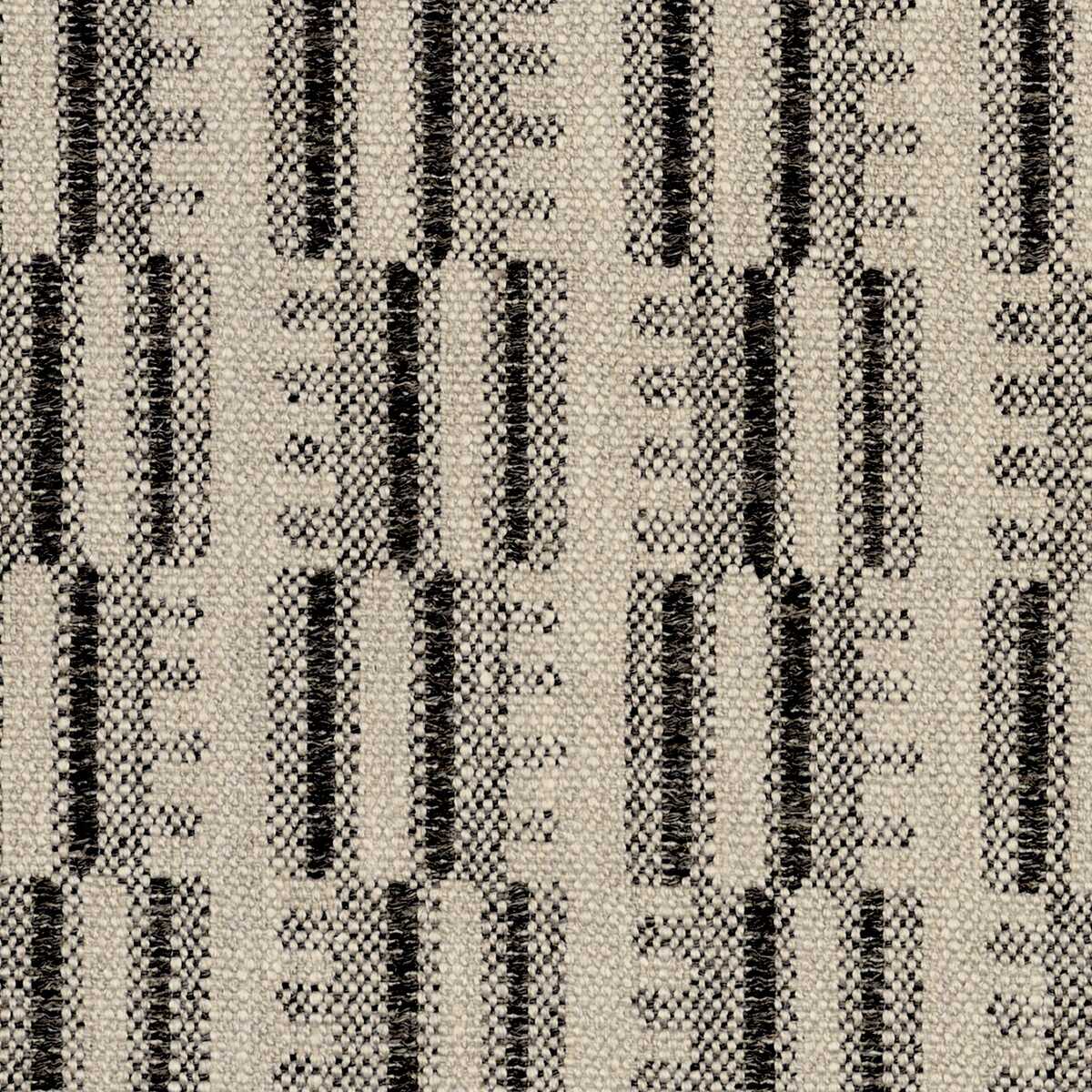 Stratum - Oyster/Smoke - LEE JOFA MODERN Fabric