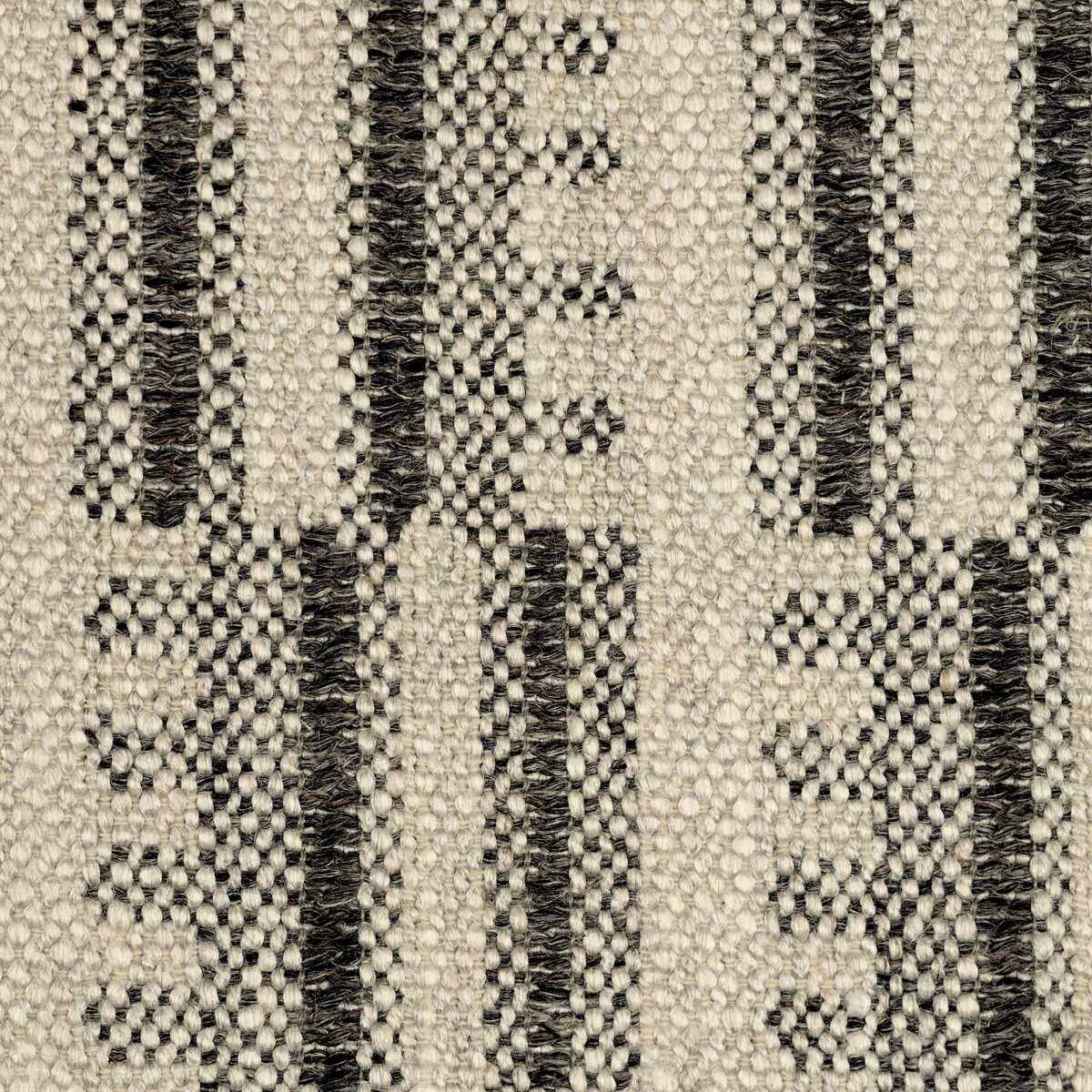 Stratum - Oyster/Smoke - LEE JOFA MODERN Fabric