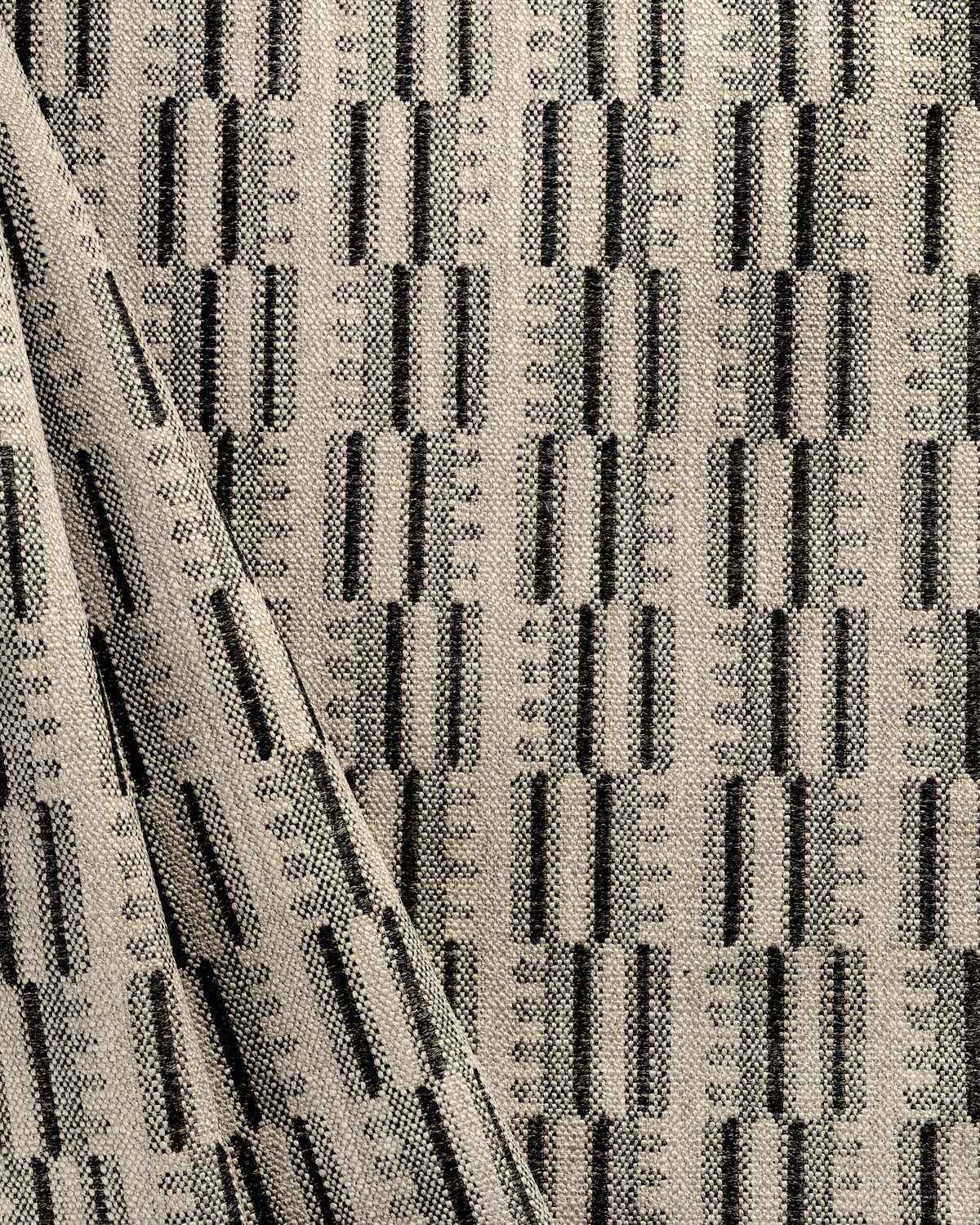 Stratum - Oyster/Smoke - LEE JOFA MODERN Fabric