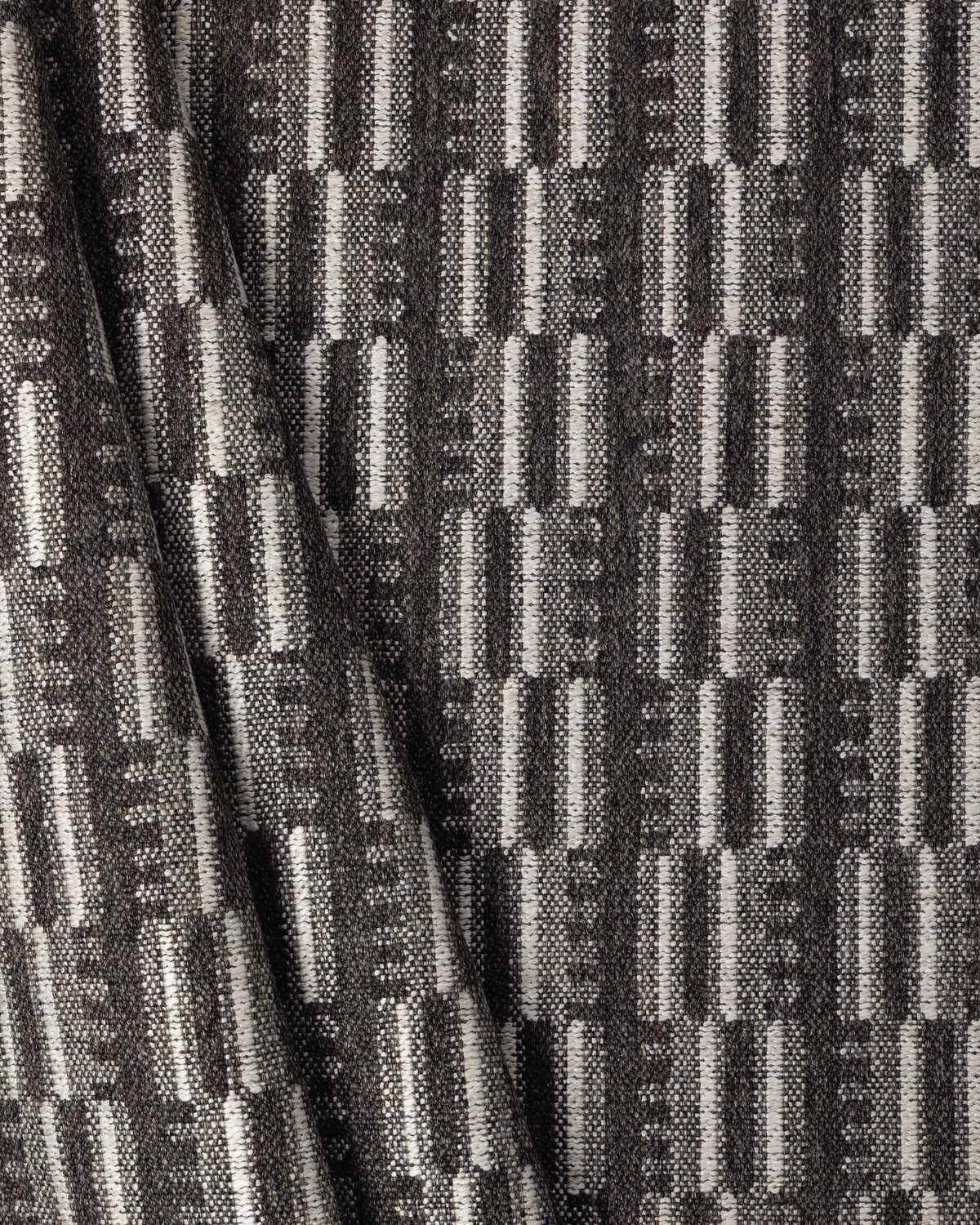 Gwf38488160 Stratum Graphite Pearl Lee Jofa Modern Fabric - LEE JOFA MODERN Fabric
