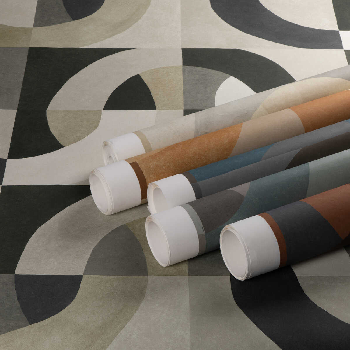 Colonnade Paper - Dorado - LEE JOFA MODERN Wallpaper