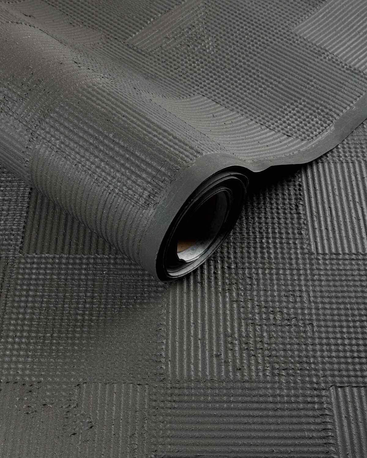 Gwp3758210 Gesso Wc Obsidian Lee Jofa Modern Wallpaper - LEE JOFA MODERN Wallpaper