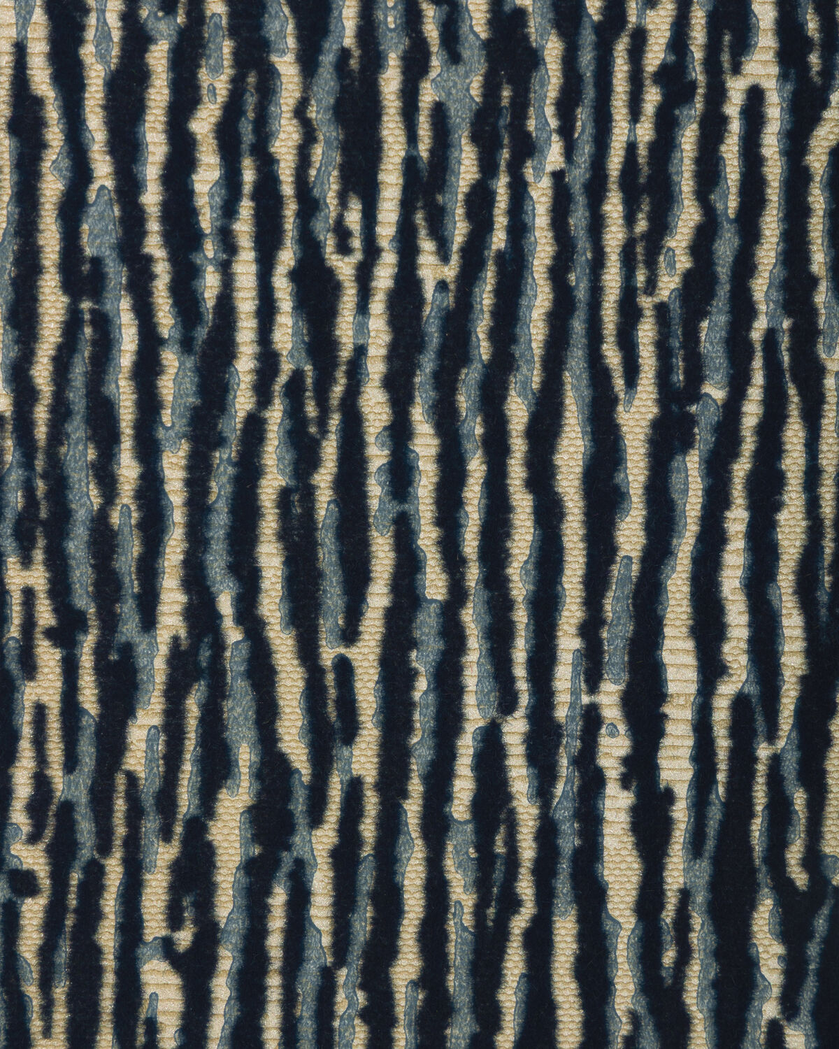 Maia Flock Wc - Sapphire - Lee Jofa Wallpaper