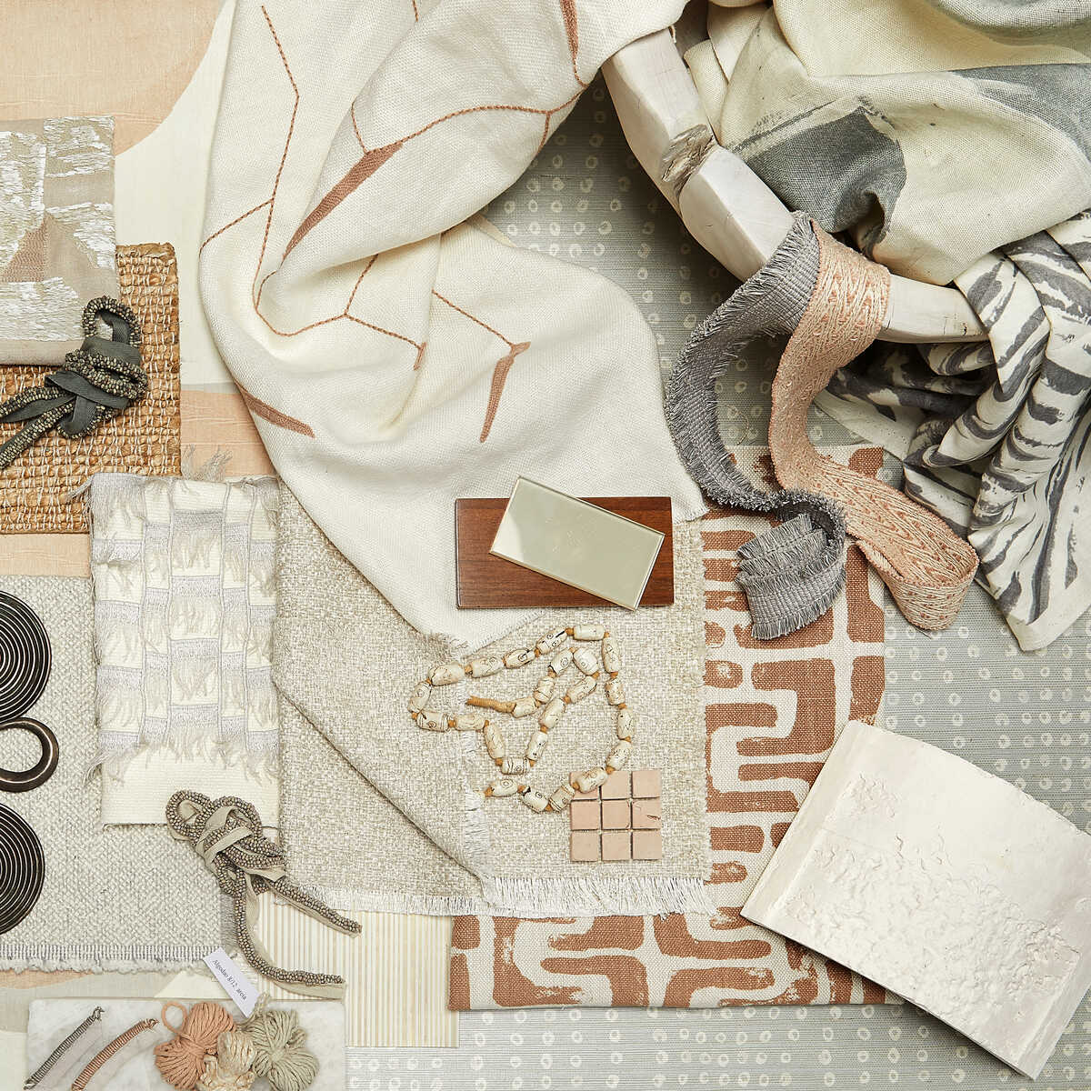 Island Dye - Platinum - KRAVET COUTURE Fabric