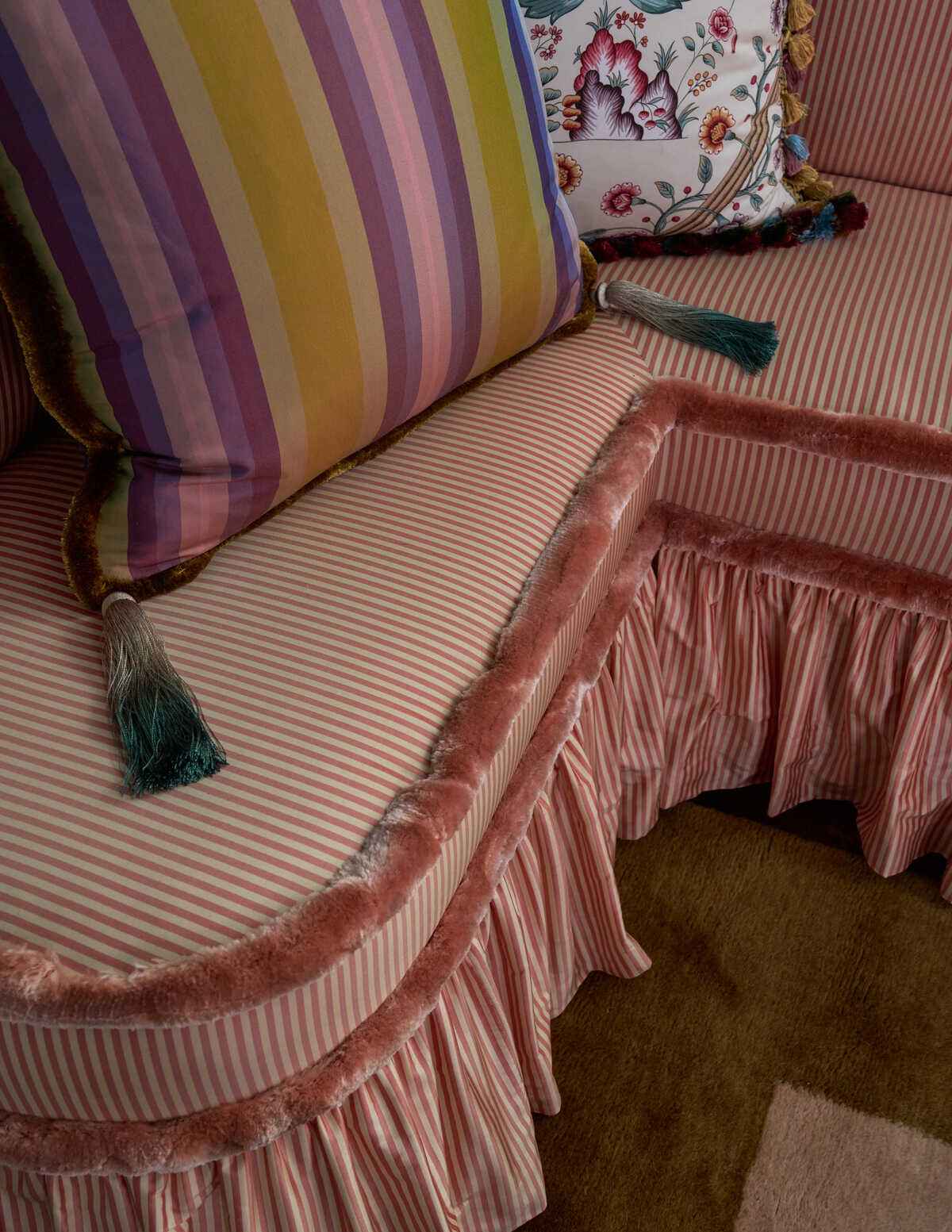 Jag5000570 Directire Stripe Pekin Red Brunschwig Fils Fabric - BRUNSCHWIG & FILS Fabric