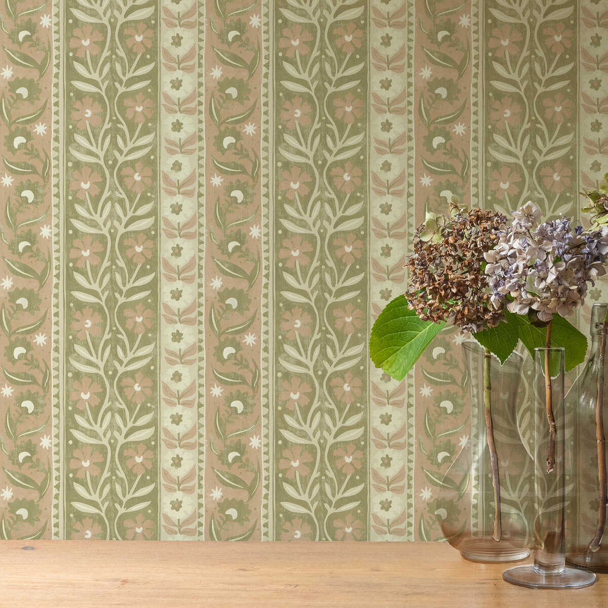Arber Stripe - 01 - KRAVET COUTURE Wallpaper