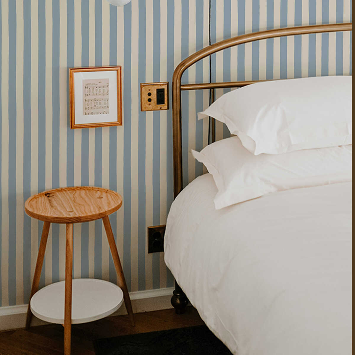 Medium Hand Painted Stripe - 02 - KRAVET COUTURE Wallpaper