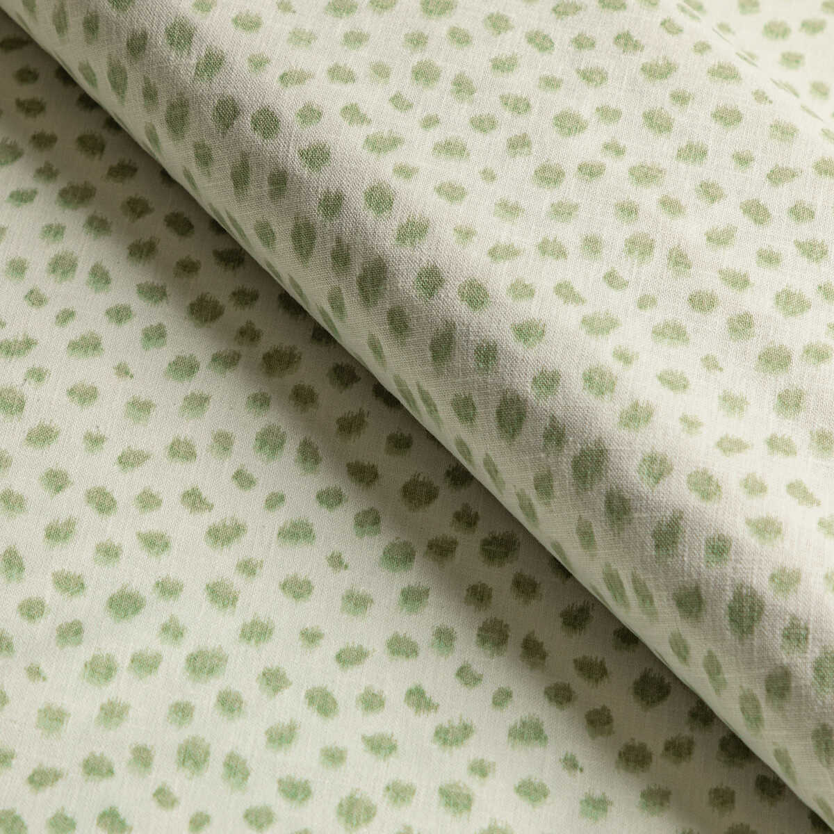 Kravet Basics - Jungleikat-30 - KRAVET BASICS Fabric