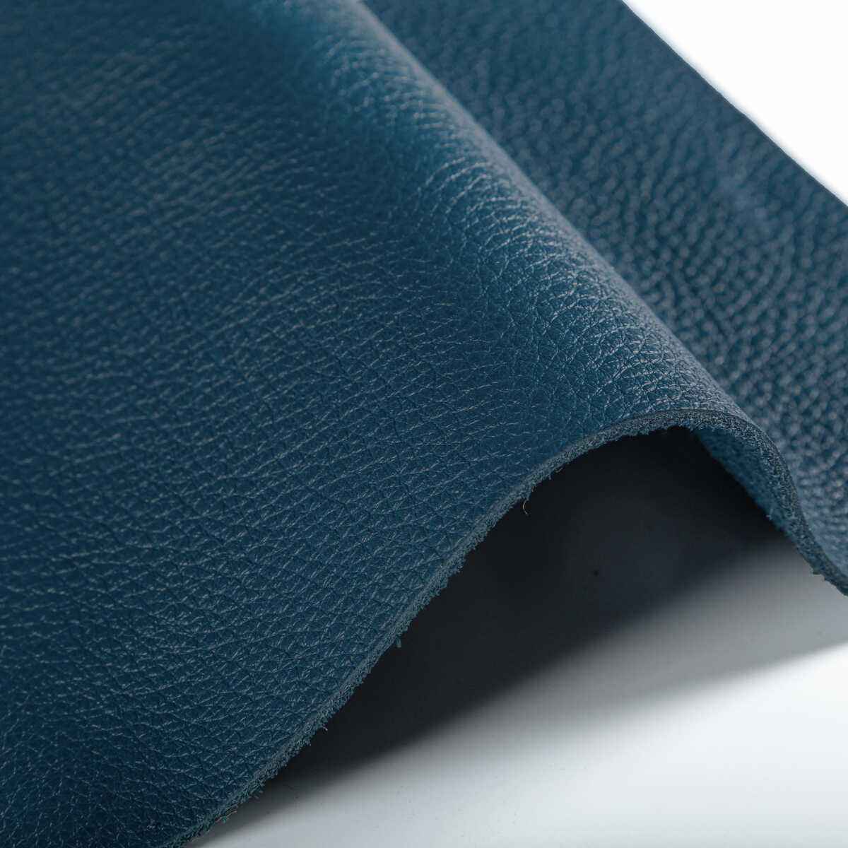 Lfarrierpacific0 Kravet Design L Farrier Pacific Kravet Design Fabric - KRAVET DESIGN Fabric