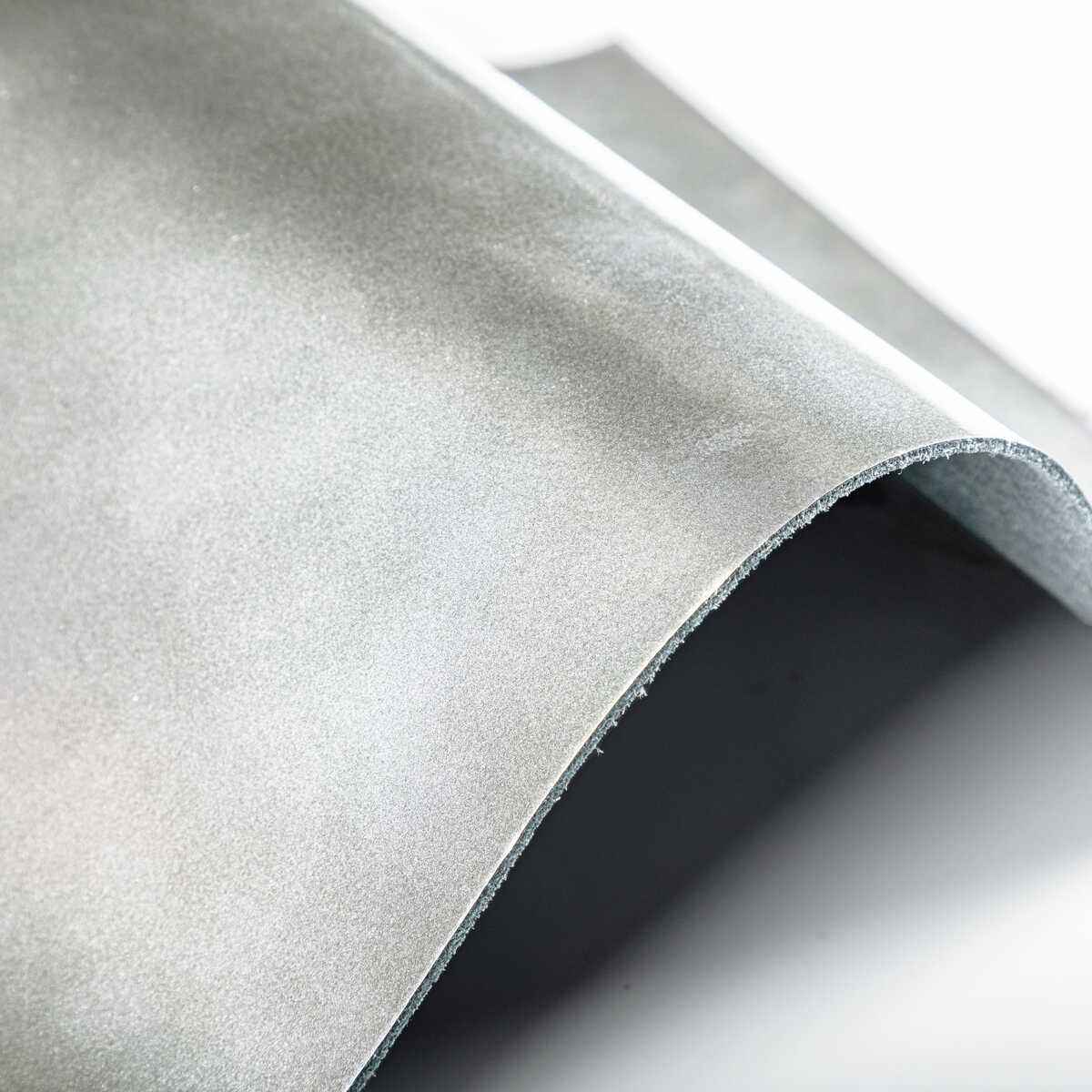 Lisletasilver0 Kravet Design L Isleta Silver Kravet Design Fabric - KRAVET DESIGN Fabric