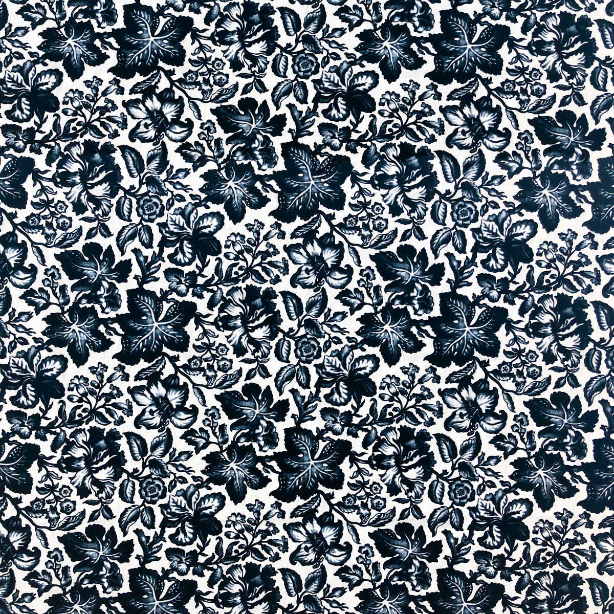 Susana - Navy - GASTON Y DANIELA Fabric