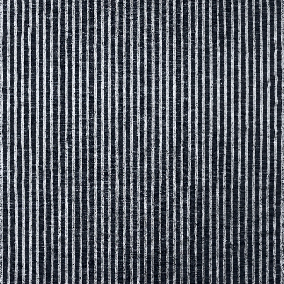 Mitjana - Black