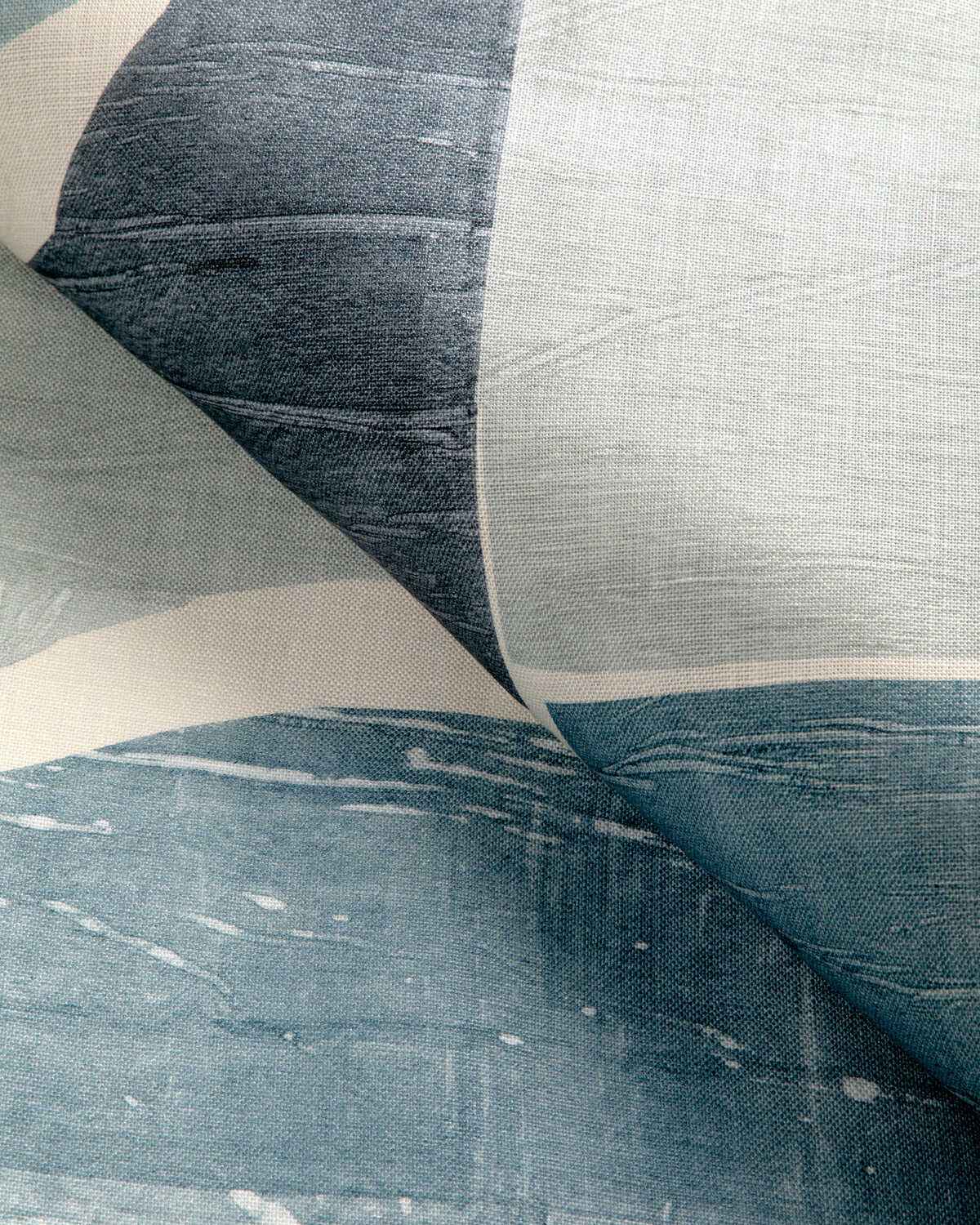 Niko-Print-Sky-Kravet-Couture-Fabric - KRAVET COUTURE Fabric