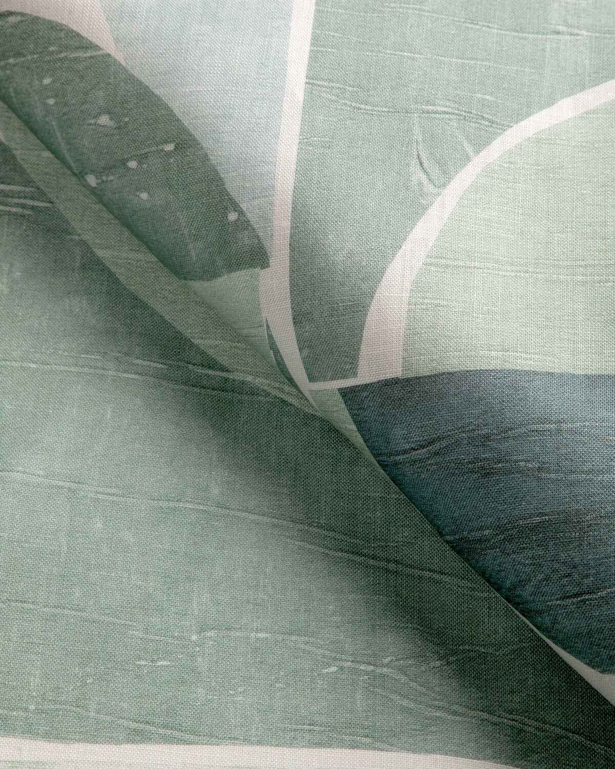 Niko-Print-Verde-Kravet-Couture-Fabric - KRAVET COUTURE Fabric