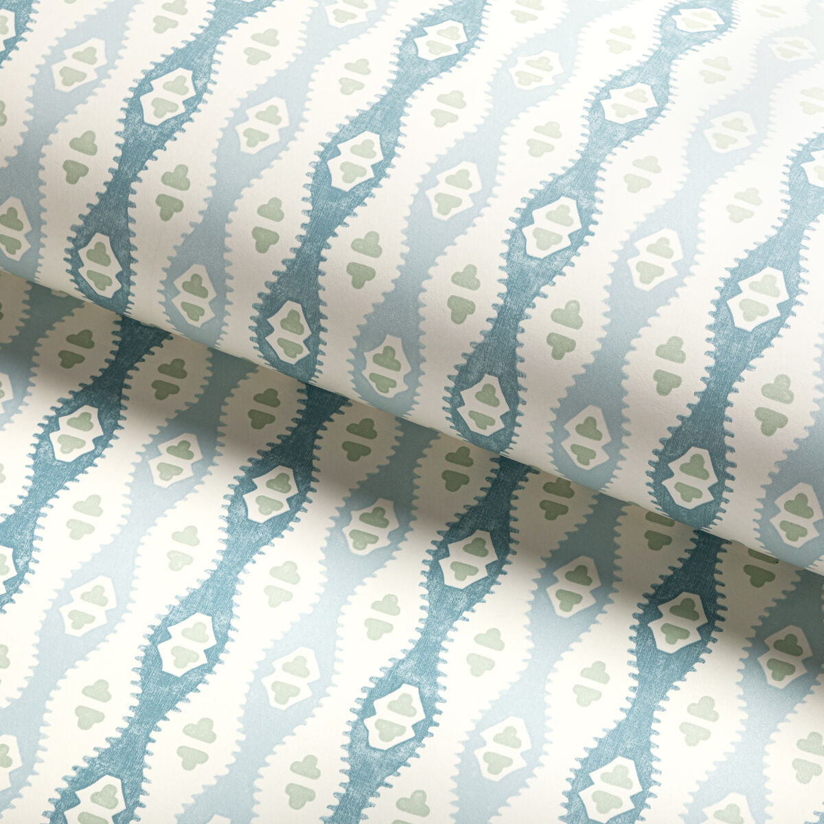 Elba Paper - Chambray - Lee Jofa Wallpaper