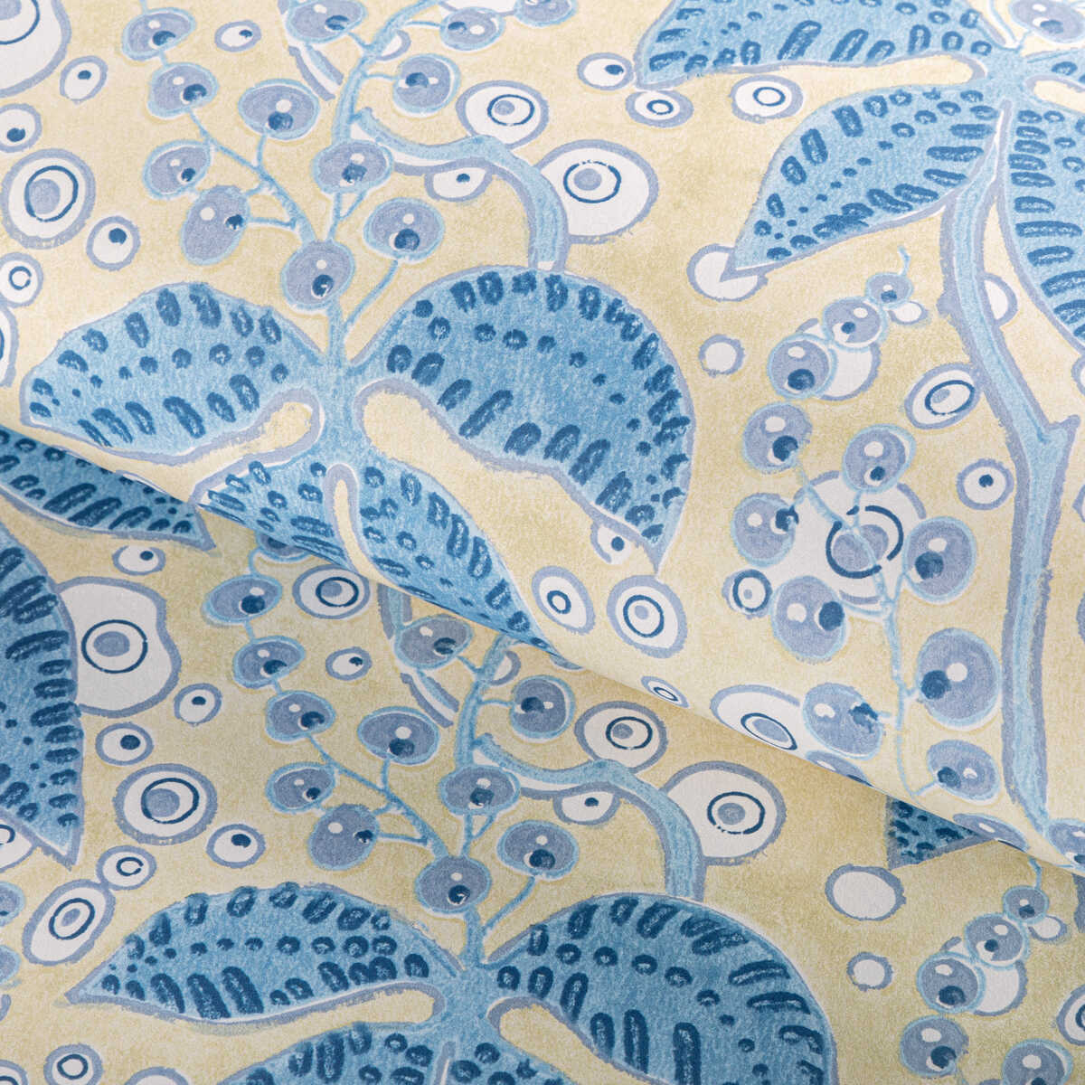 Putnam Paper - Delft/Blue - LEE JOFA Wallpaper