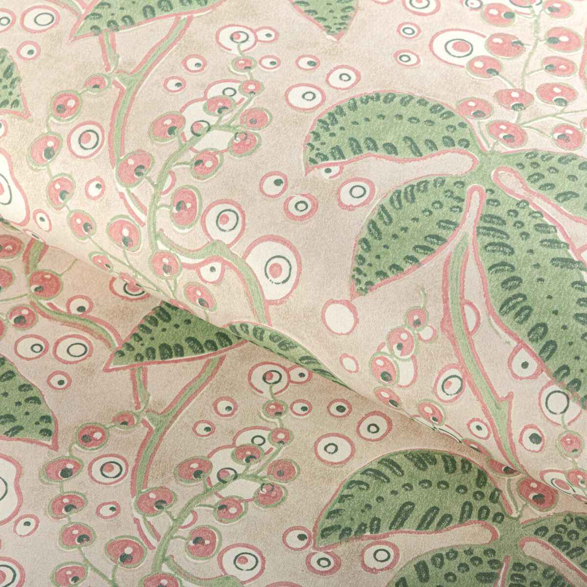 Putnam-Paper-Green-Rose-Lee-Jofa-Wallpaper - LEE JOFA Wallpaper