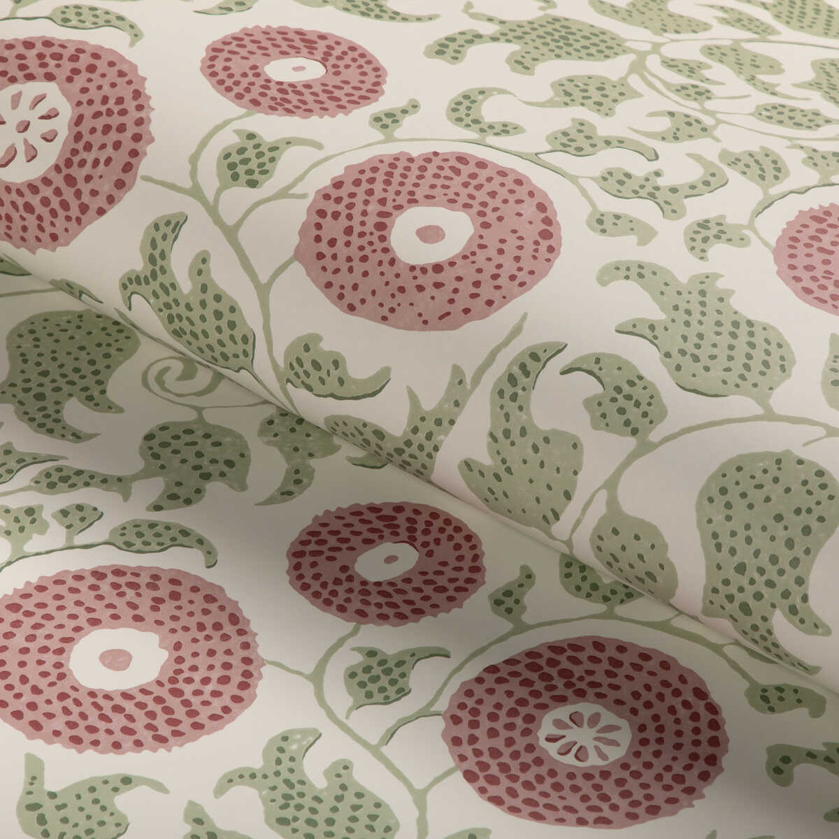 Eldora - Leaf/Rose - LEE JOFA Wallpaper