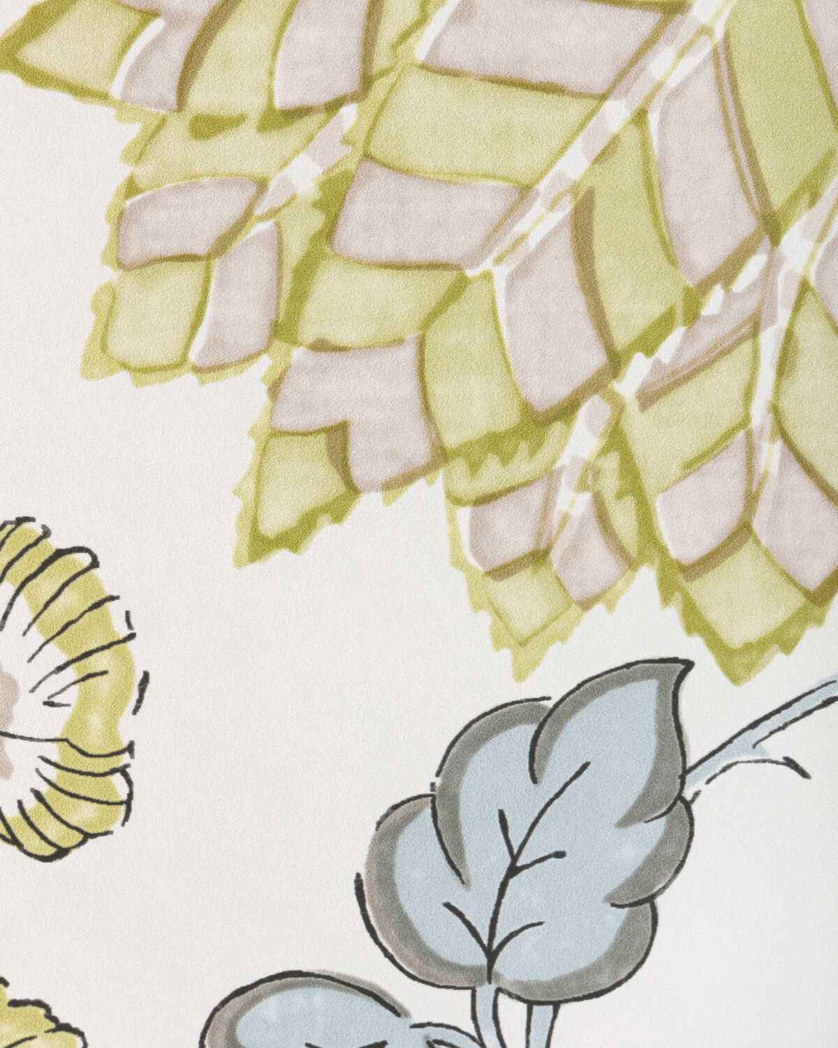Hazelwood-Paper-Mineral-Lee-Jofa-Wallpaper - LEE JOFA Wallpaper