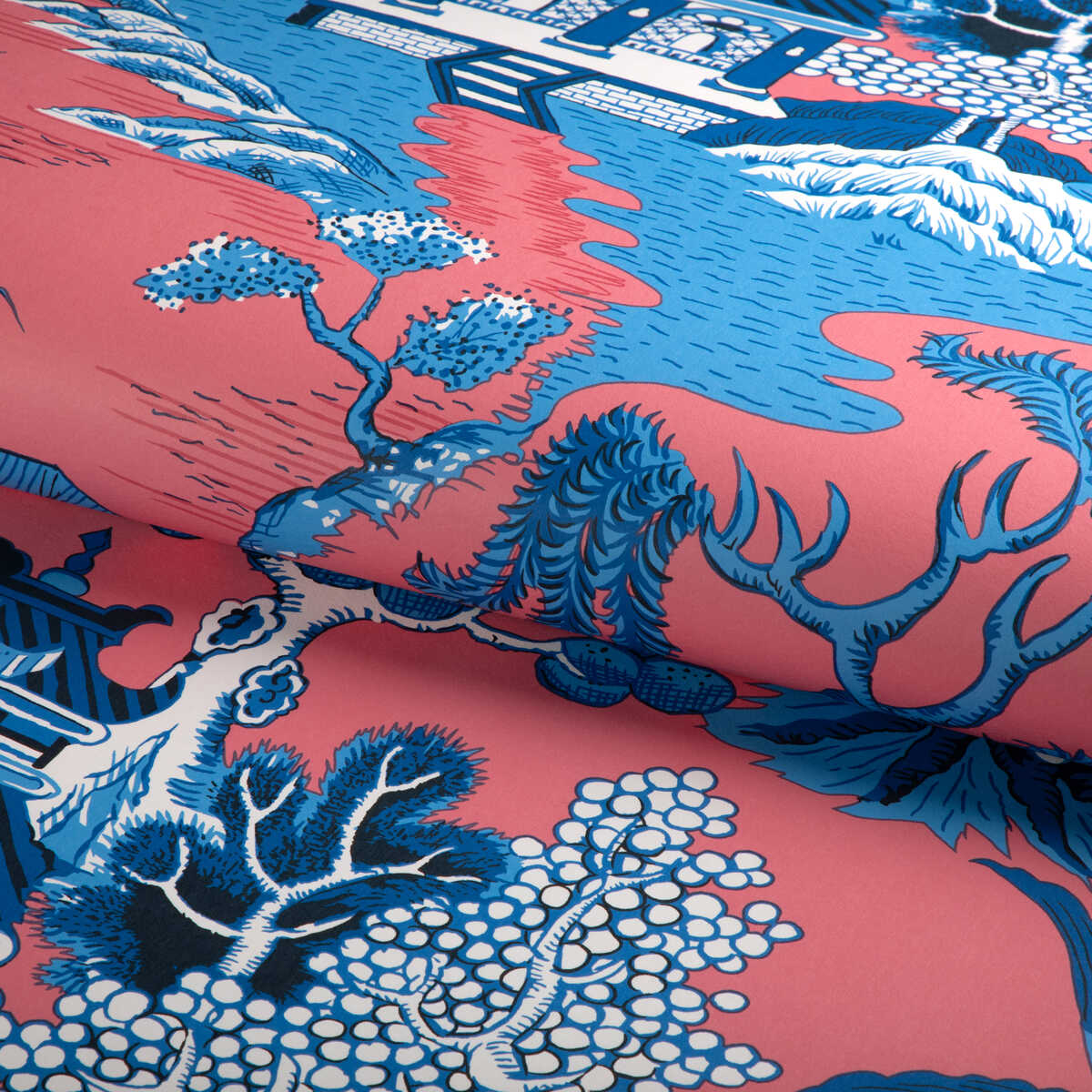 Willow Lake Paper - Punch - LEE JOFA Wallpaper