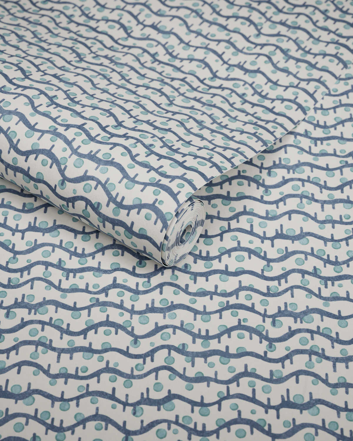 Seedling Paper - Ocean - LEE JOFA Wallpaper