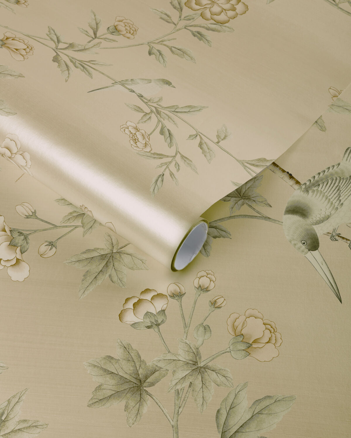 Beaujeu Pearlized Wp - Ecru - Lee Jofa Wallpaper