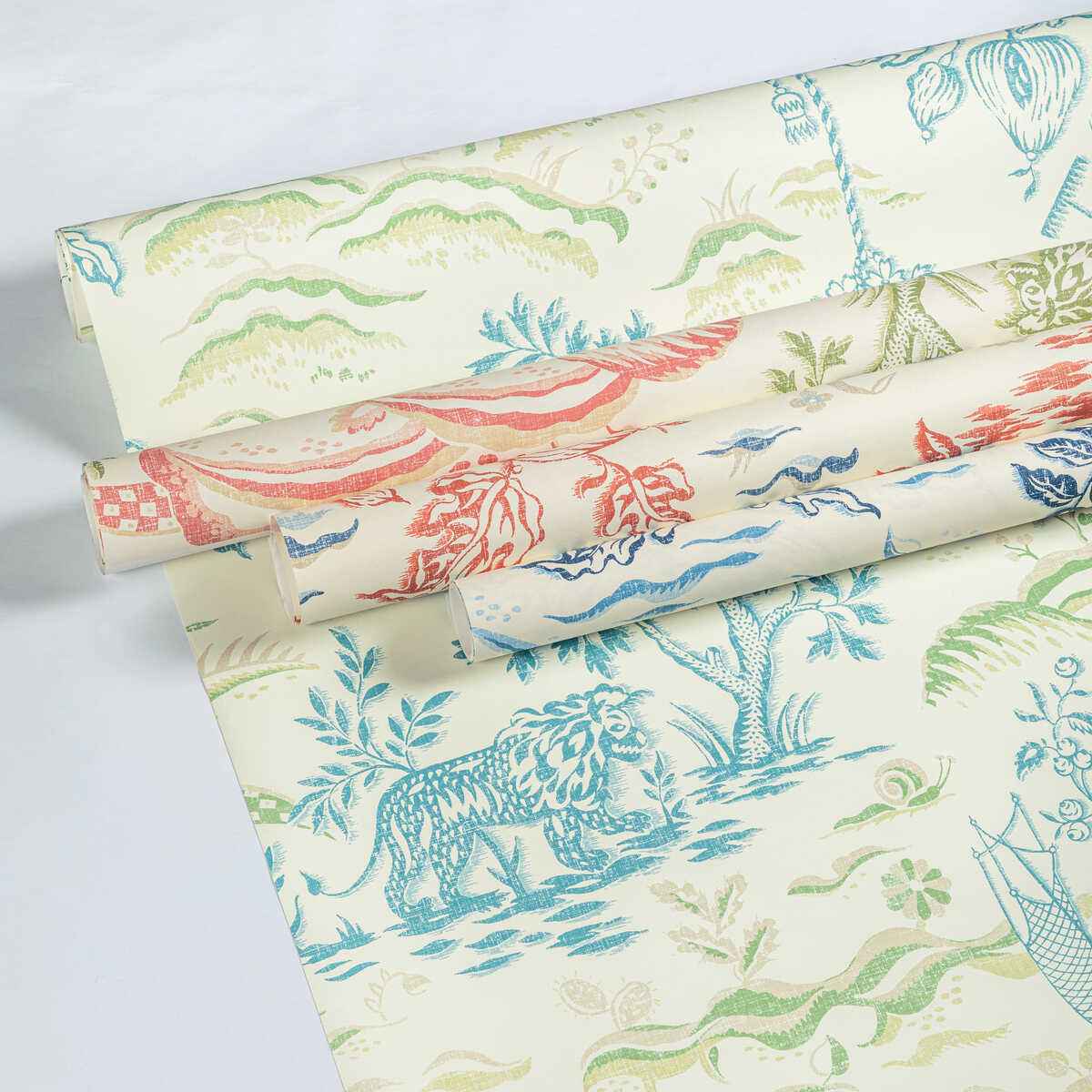 Valensole-Leaf-Rose-Brunschwig-Fils-Wallpaper - BRUNSCHWIG & FILS Wallpaper