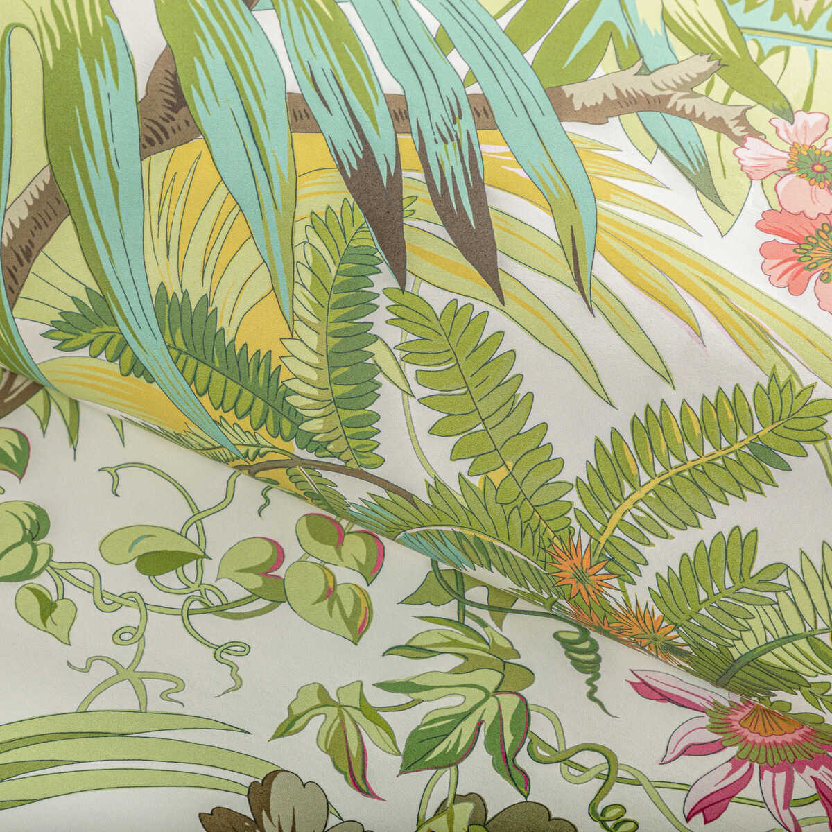 Majorelle - Spring - BRUNSCHWIG & FILS Wallpaper