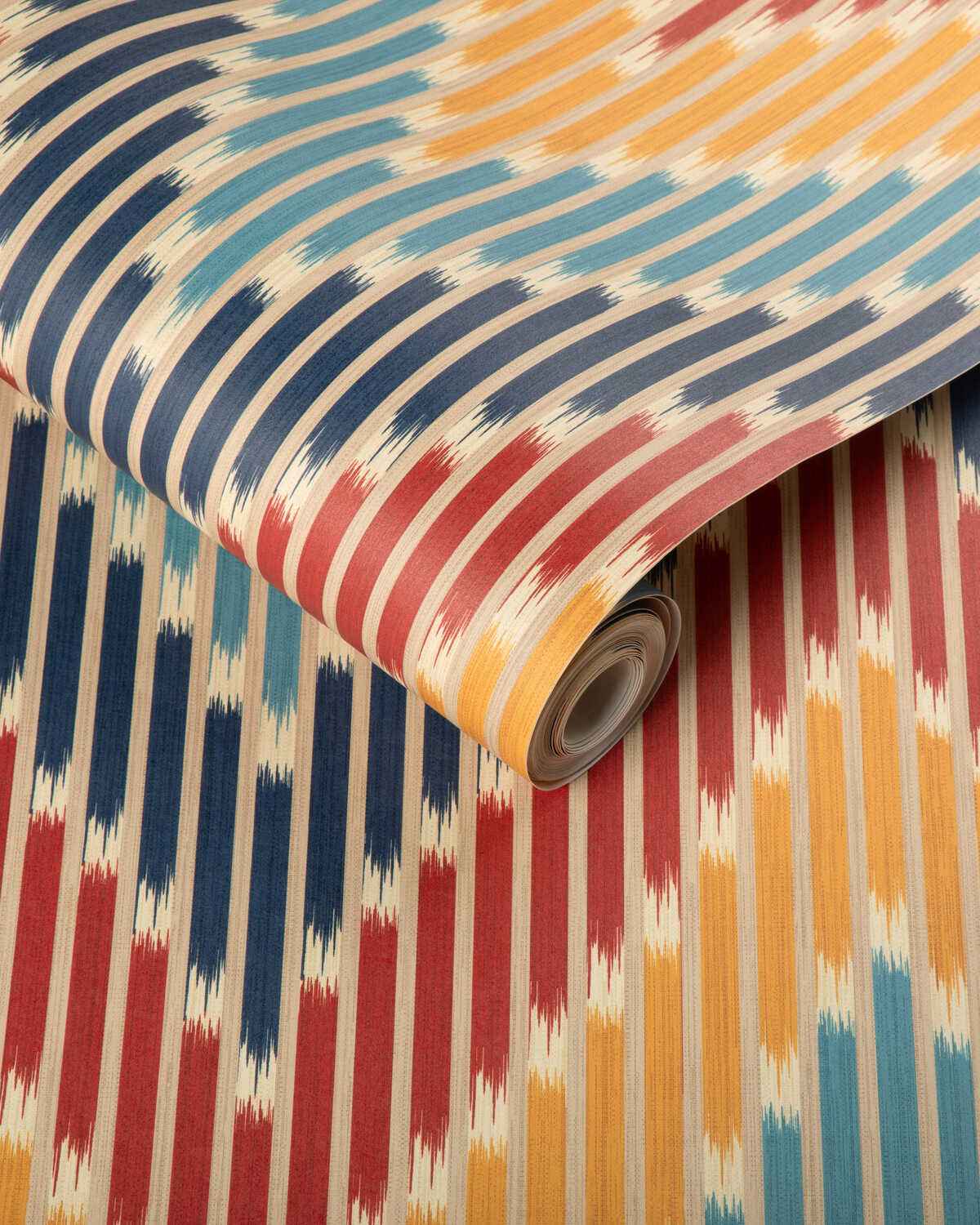Cascade-Red-Blue-Brunschwig-Fils-Wallpaper - BRUNSCHWIG & FILS Wallpaper