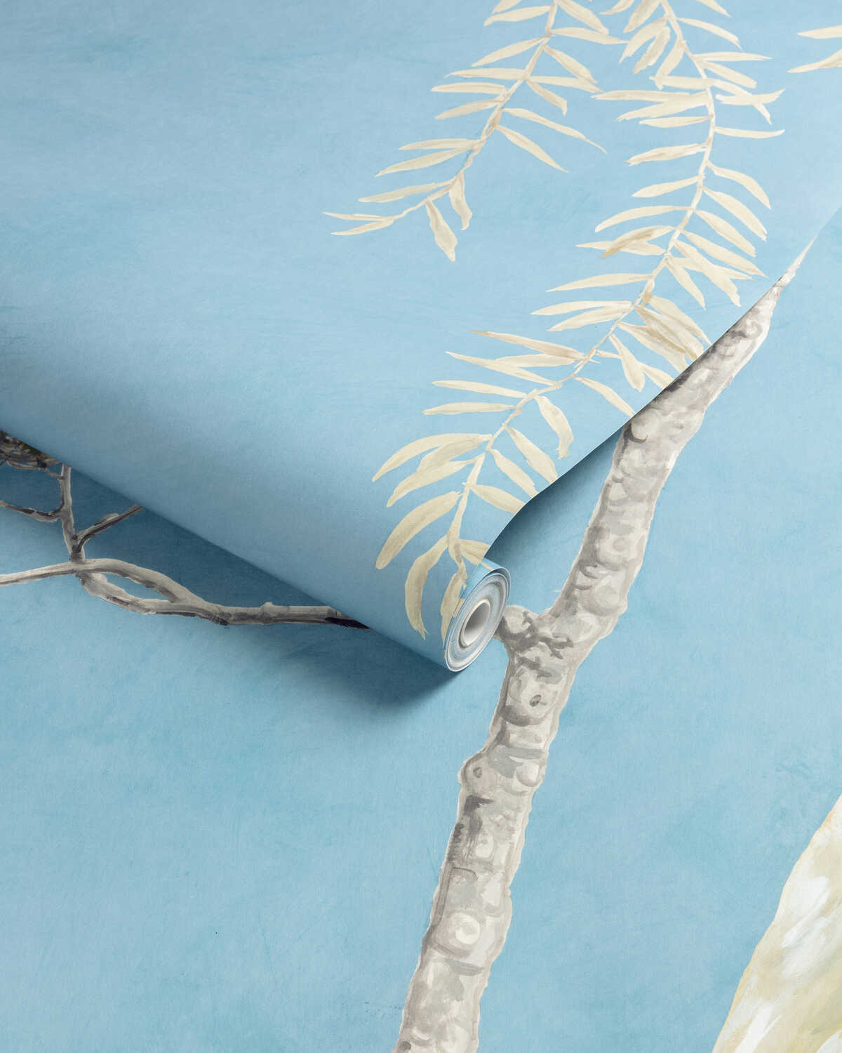 Egret Marsh Mural - Blue - BRUNSCHWIG & FILS Wallpaper
