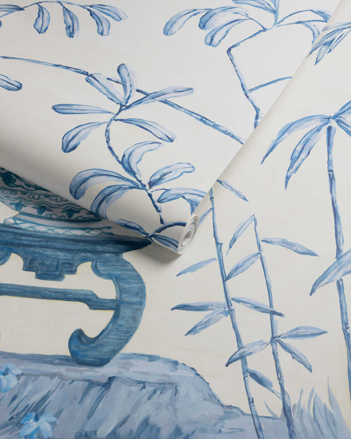 Jardin Yili Mural - Delft - BRUNSCHWIG & FILS Wallpaper