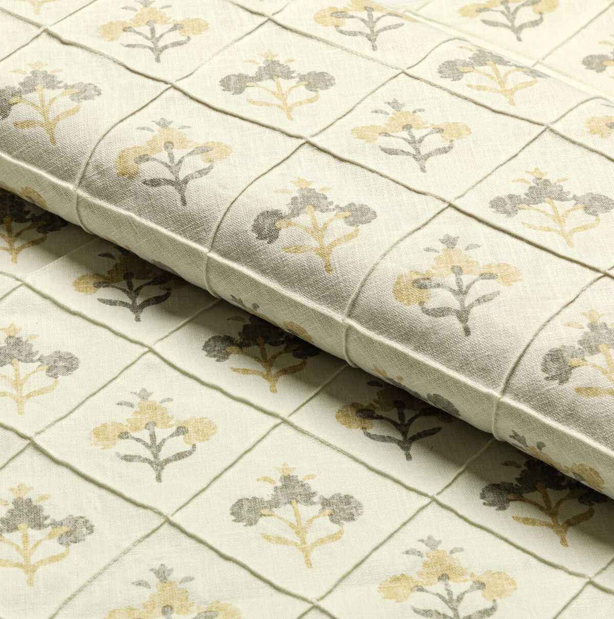 Rajaflower-11-Kravet-Basics-Fabric - KRAVET BASICS Fabric