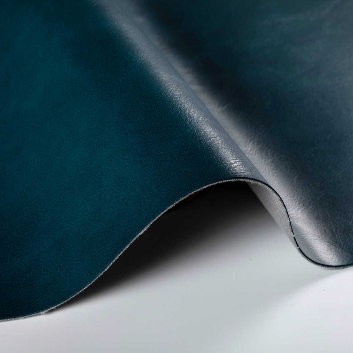 Rambler - Watering Hole - KRAVET CONTRACT Fabric