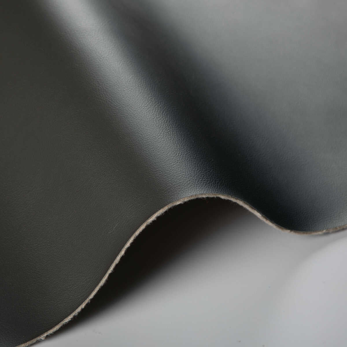 Rand - Shadow - KRAVET CONTRACT Fabric