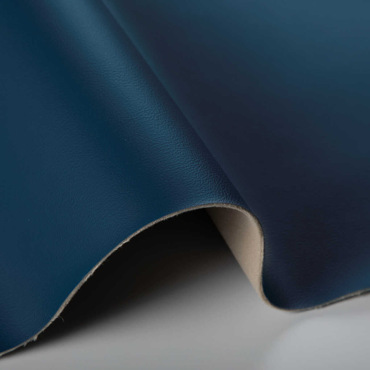 Rand - Sail - KRAVET CONTRACT Fabric