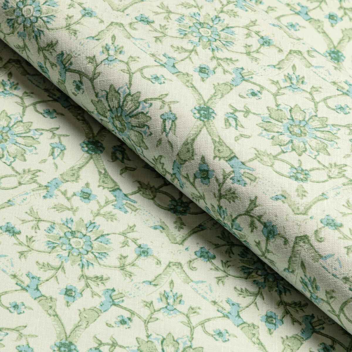 Rani-30-Kravet-Basics-Fabric - KRAVET BASICS Fabric