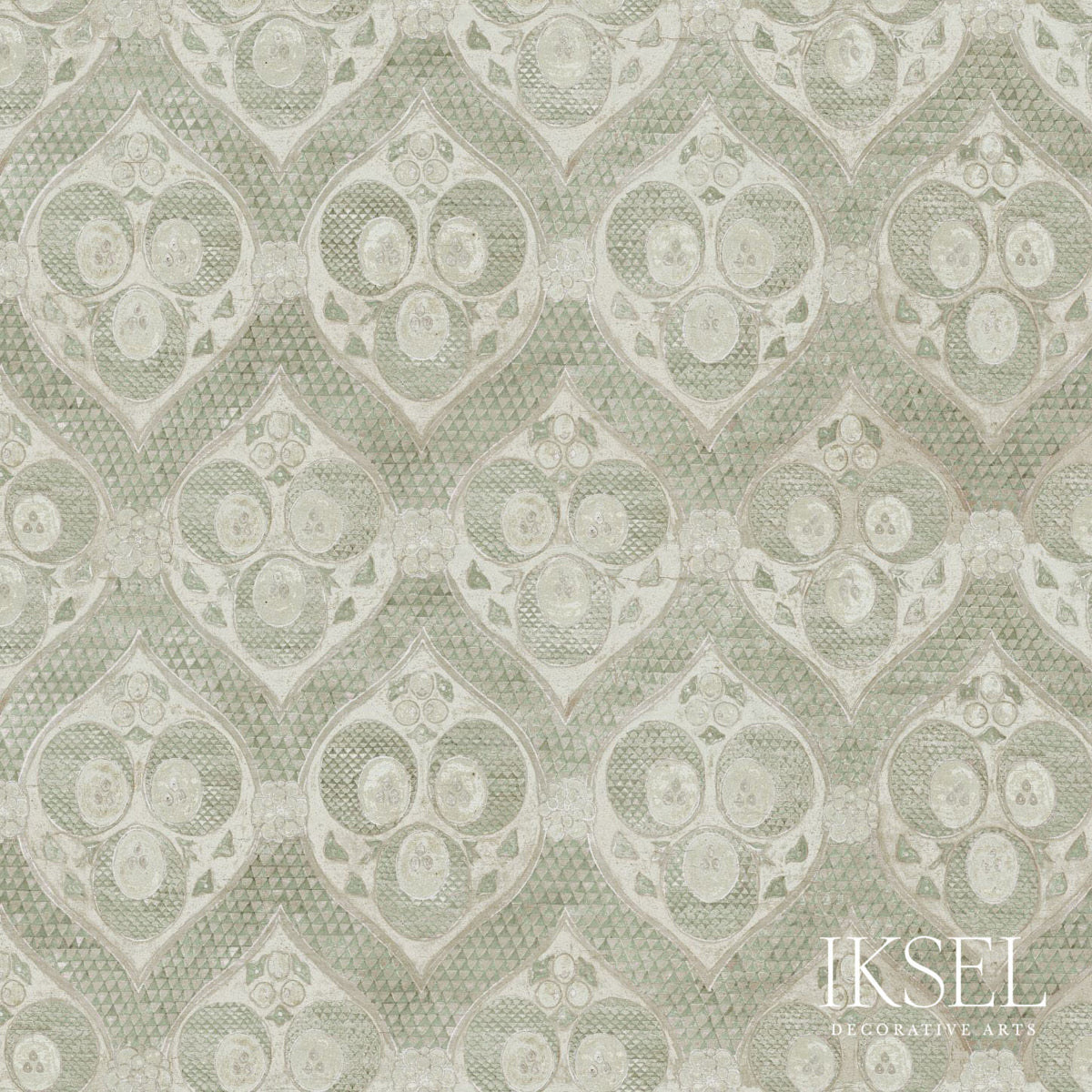 OTTOMAN-CRESCENTS-ORIGINAL-SCHUMACHER-RF210CS01 - Schumacher Fabric