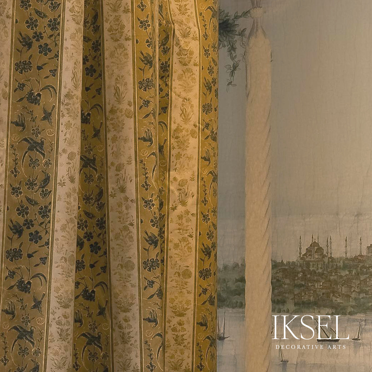 DELHI-STRIPE-COTTON-ORIGINAL-SCHUMACHER-RF923ACS01 - Schumacher Fabric