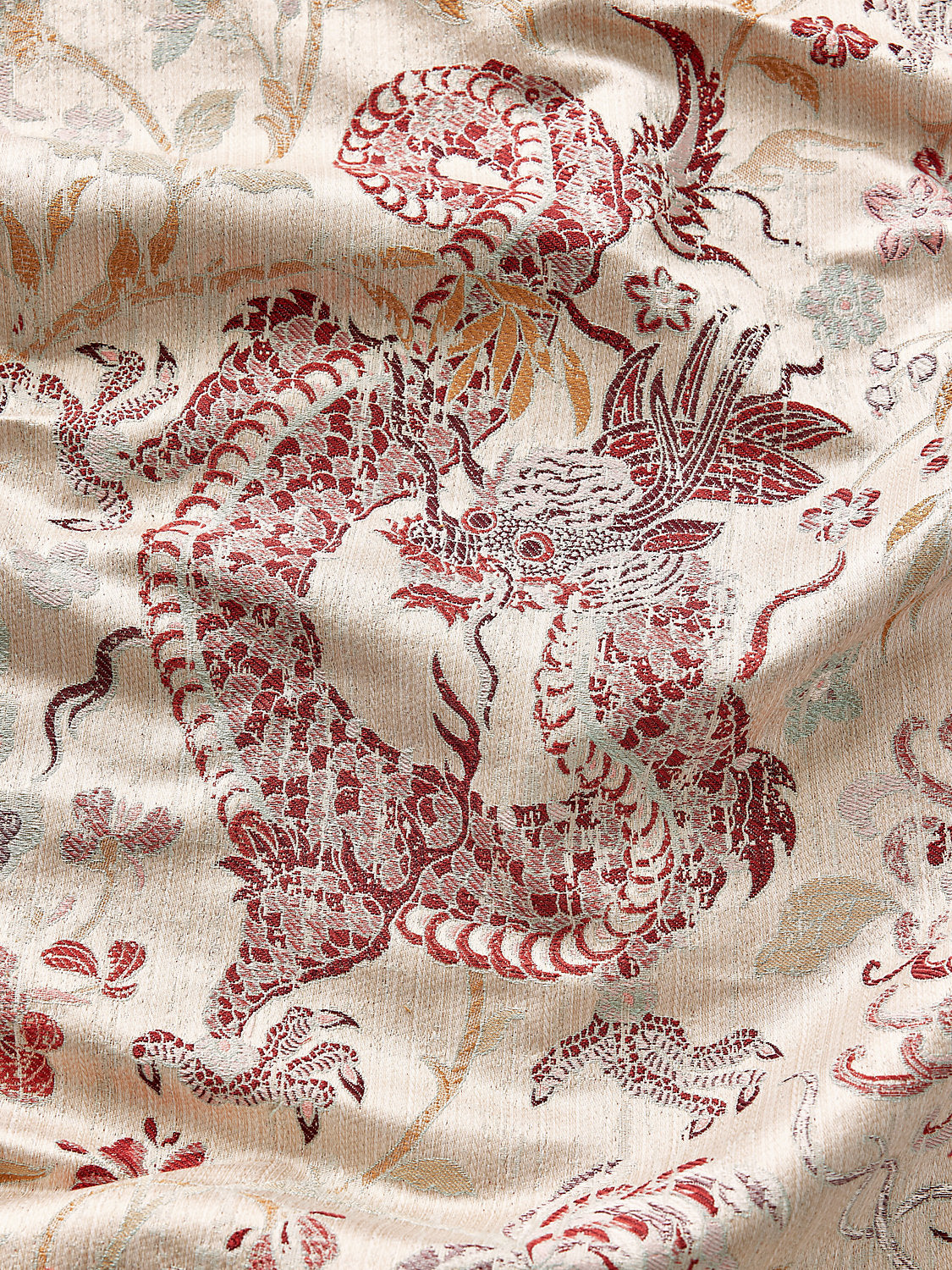 Dragon Tableau - Winter Rose