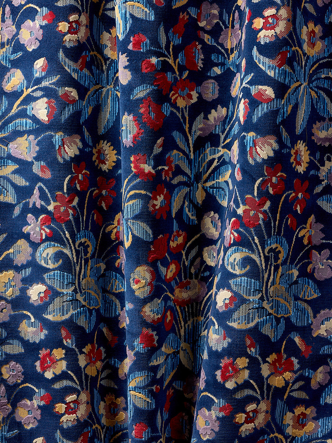 Millefleur Velvet - Navy Lilac - Scalamandre Tela