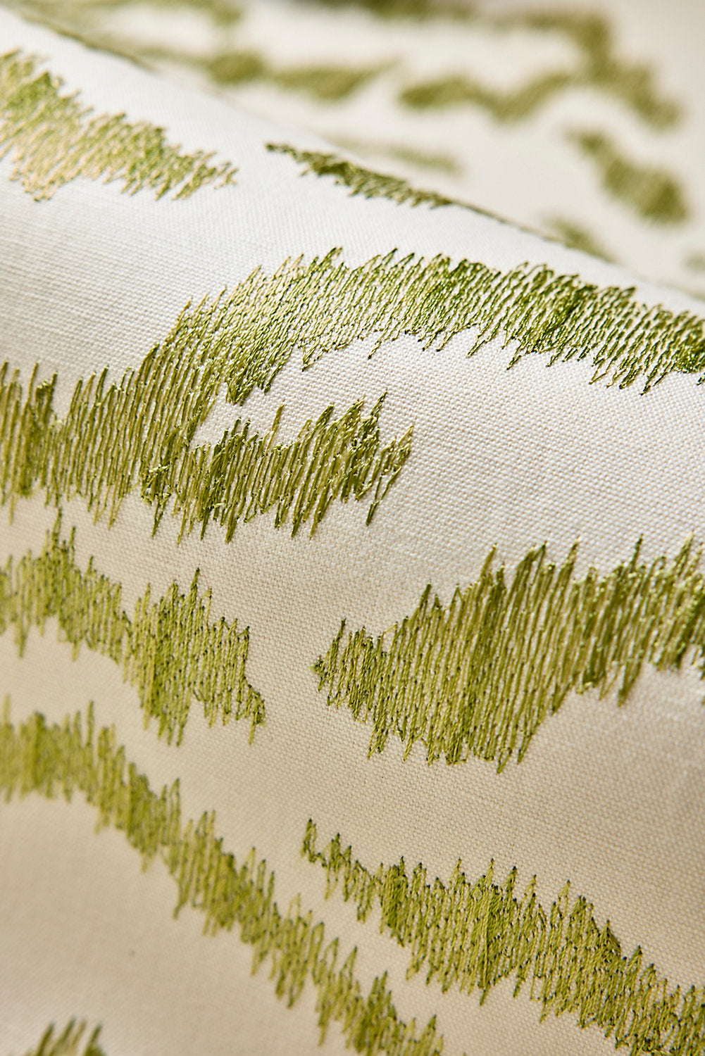 TIGRESS WALLCOVERING Grassland SC WP88506 0003 by Scalamandre