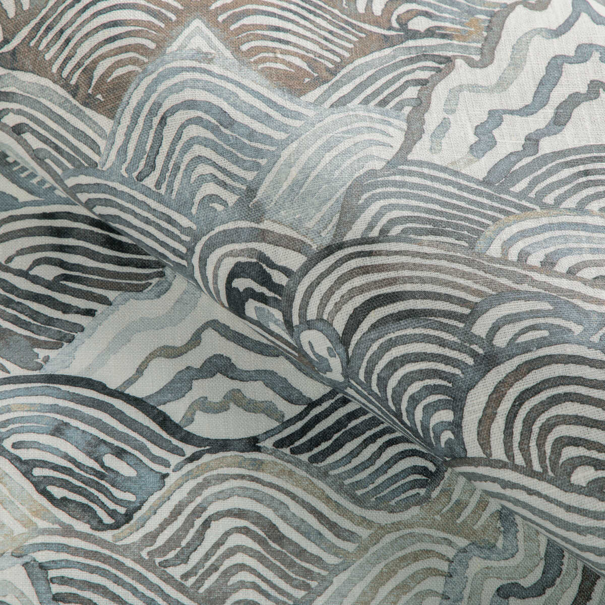 Shangri La - Noir - KRAVET COUTURE Fabric