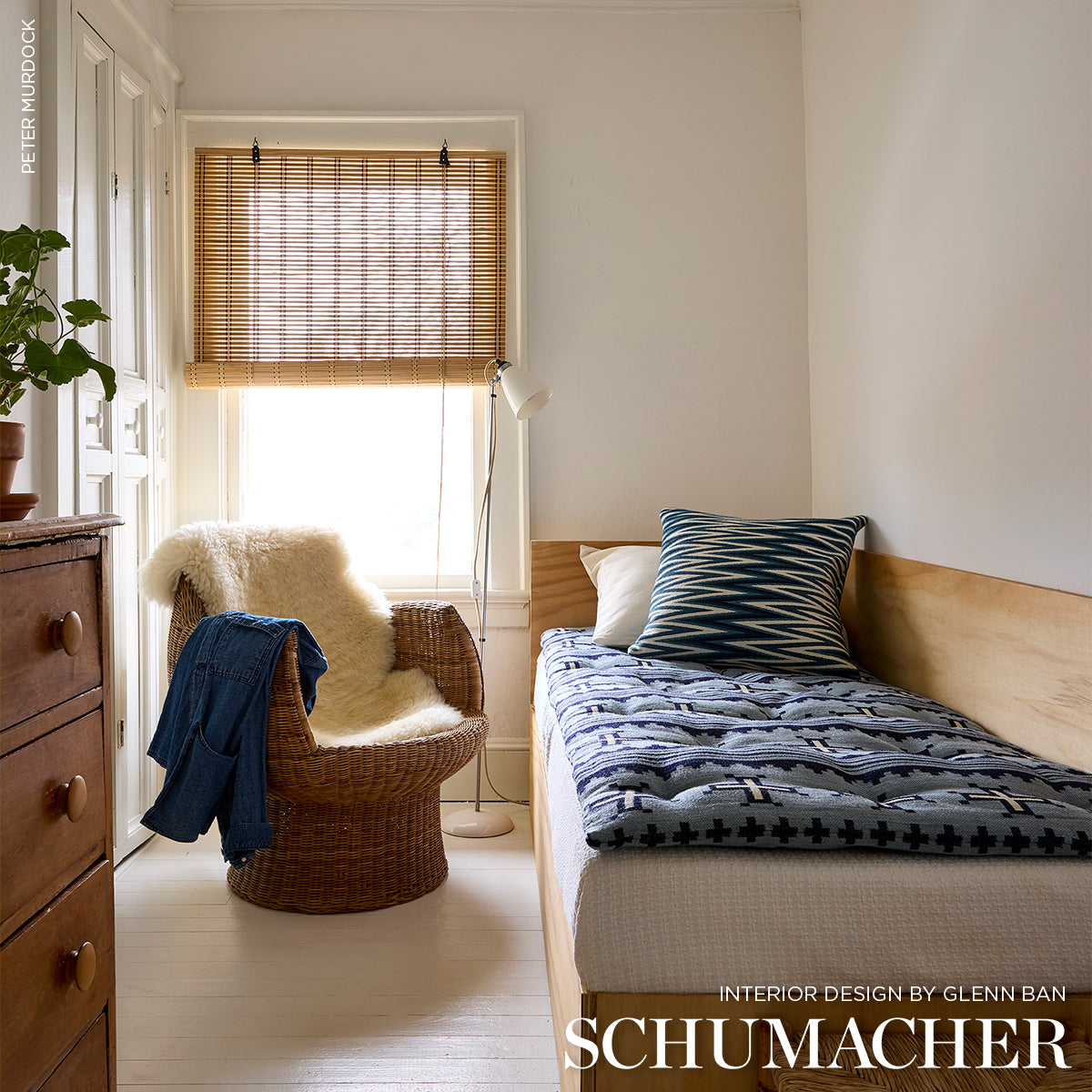 Schumacher Wedge Weave Pillow pillow in Blue, 22" x 22" view 3 - Schumacher Pillow