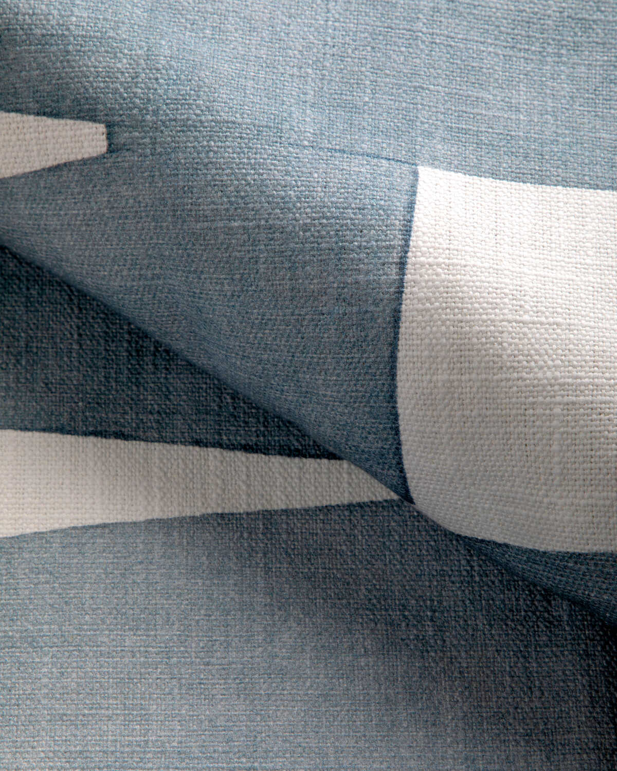 Stacked - Slate - KRAVET COUTURE Tela