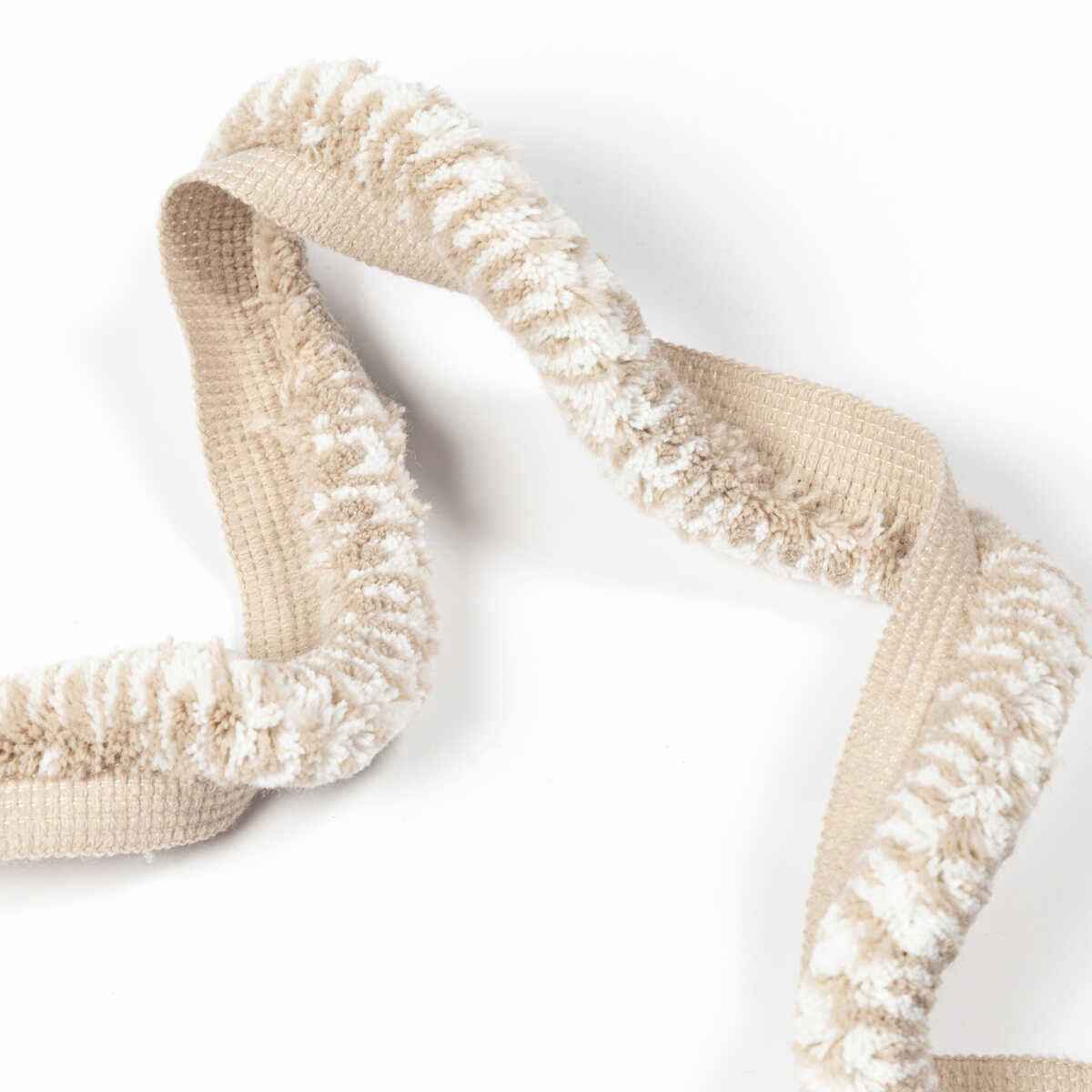 Tillandsia-Ivory-Natural-Kravet-Couture-Trim - KRAVET COUTURE Trim