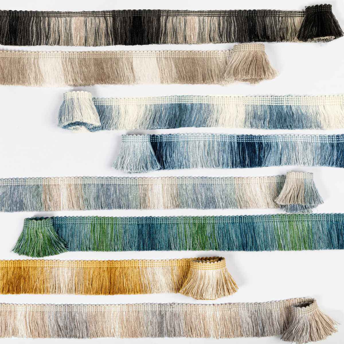 Daintree-Fringe-Ivory-Natural-Kravet-Couture-Trim - KRAVET COUTURE Trim