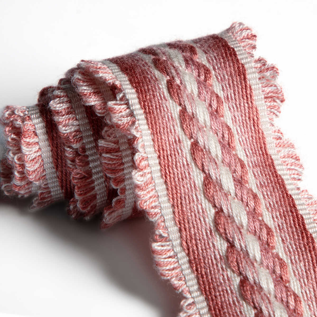 Jacqueline Braid - Petal - BRUNSCHWIG & FILS Trim