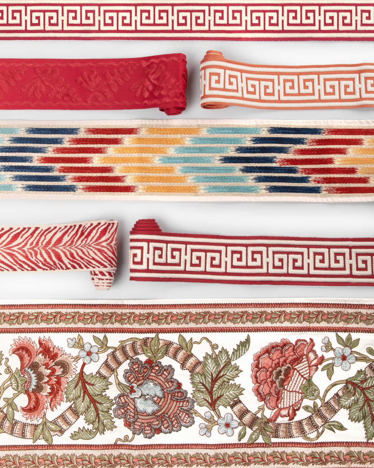 Paros Tape - Berry - BRUNSCHWIG & FILS Trim