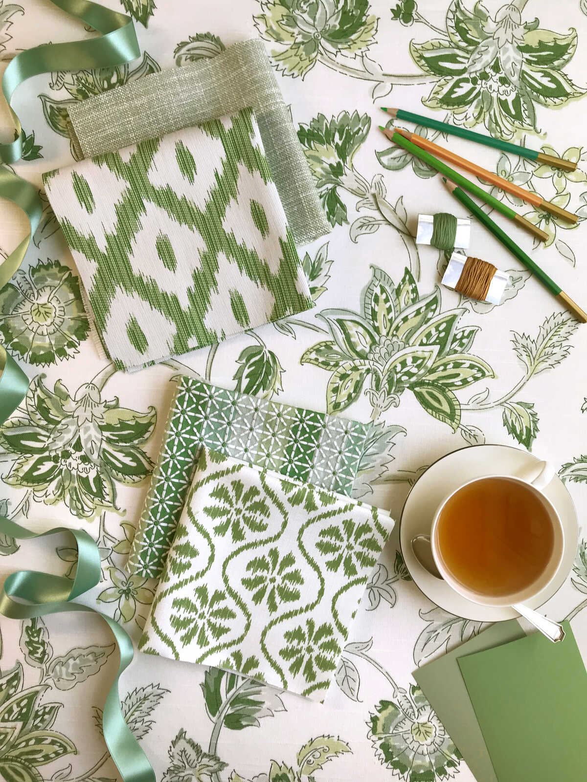 Tiru Vine - Arbor - KRAVET BASICS Fabric